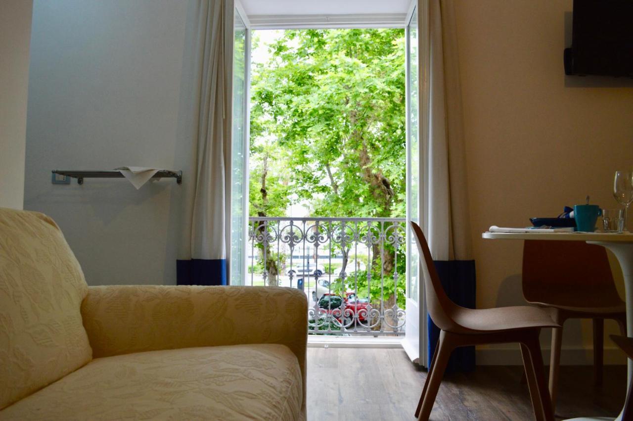 Perla Blu Apartment กาเอตา ภายนอก รูปภาพ
